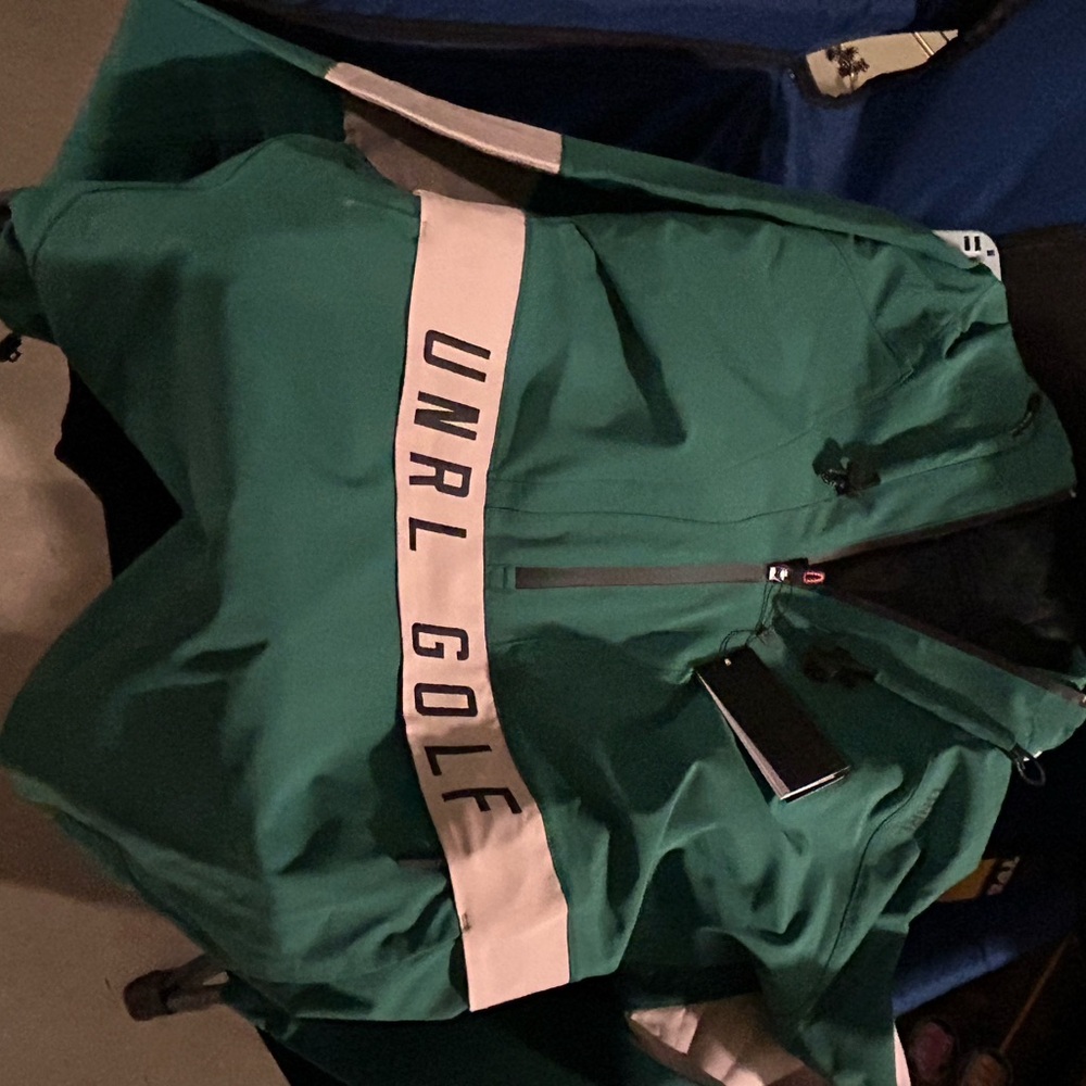 UNRL Golf Men's Green Windbreaker Jacket